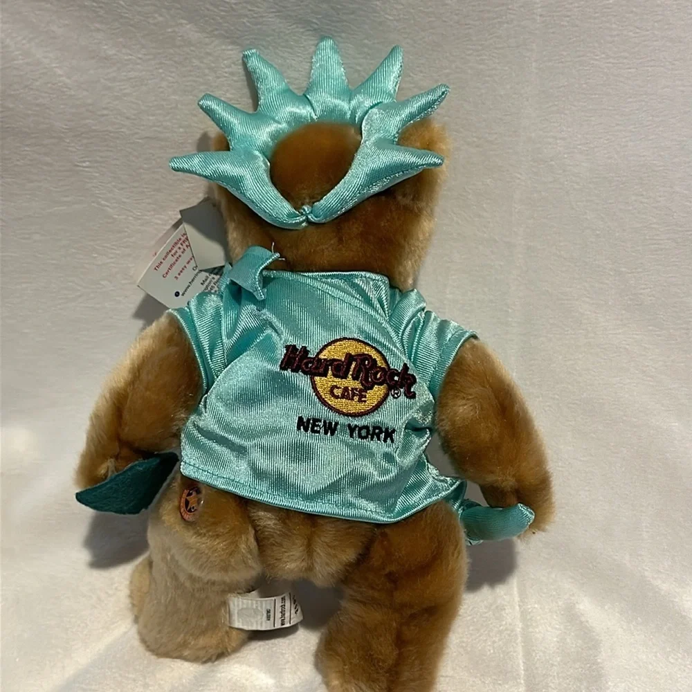NWT Hard Rock Cafe New York Limited Edition Herrington Teddy Bear Statue